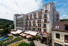 Hotel Jalta**